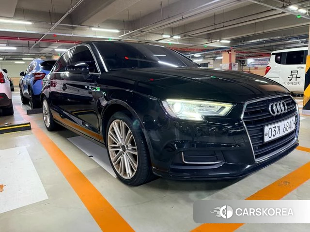 Audi New A3 2018 Черный из Кореи