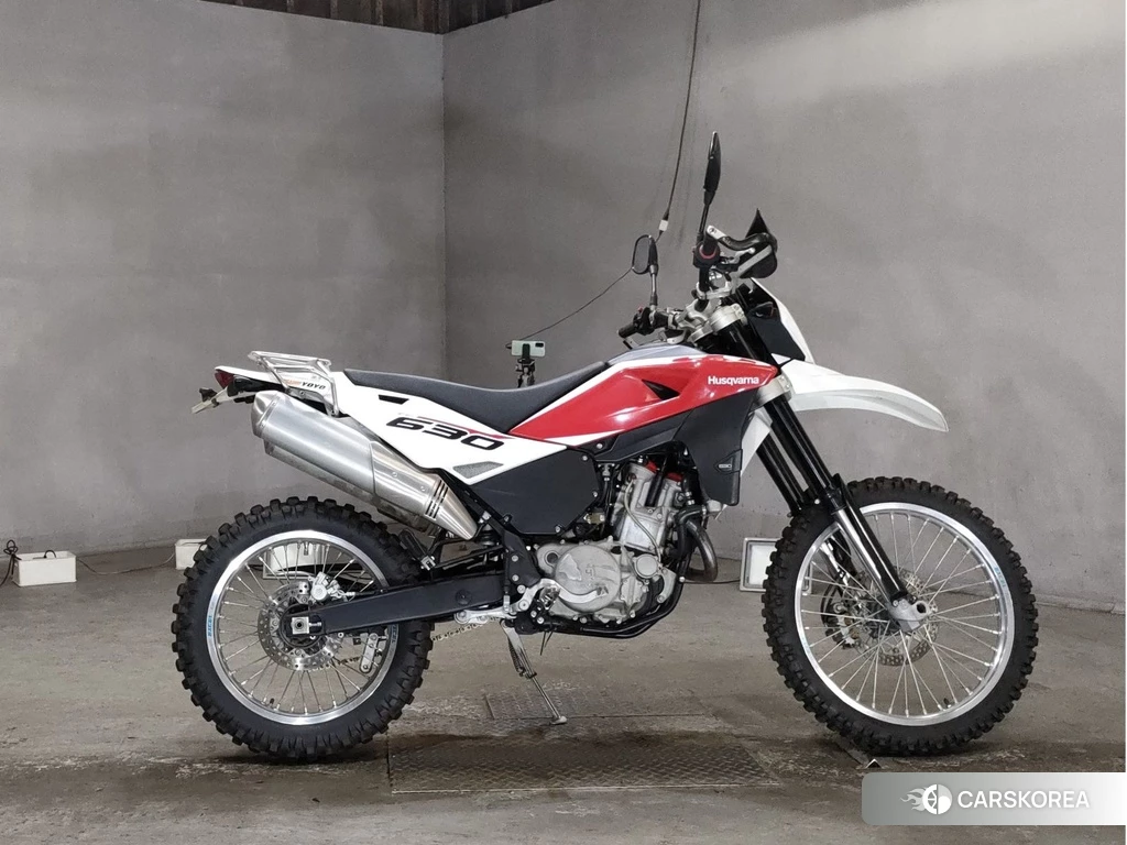 Проданный Husqvarna TE630 2011 из Японии