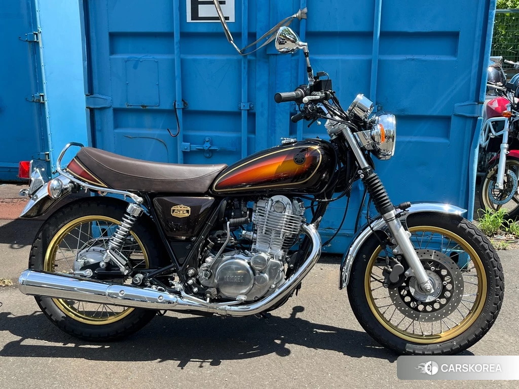 Проданный Yamaha SR 400 2018 из Японии, фото 2