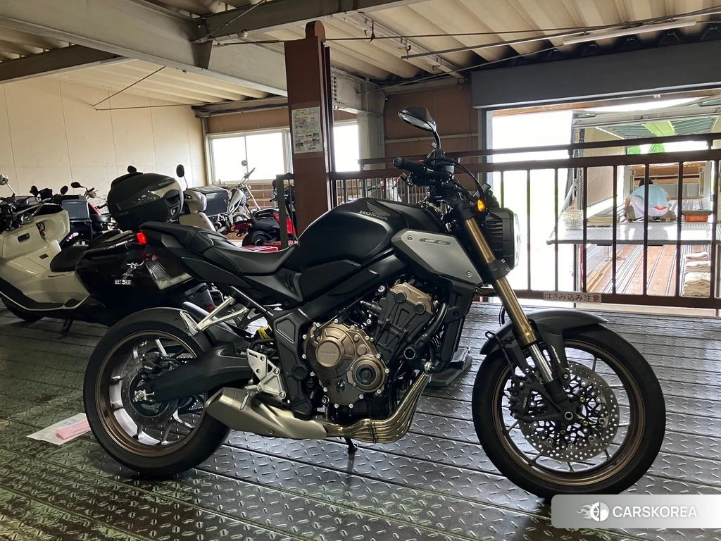 Проданный Honda CB650R 2022 из Японии, фото 2