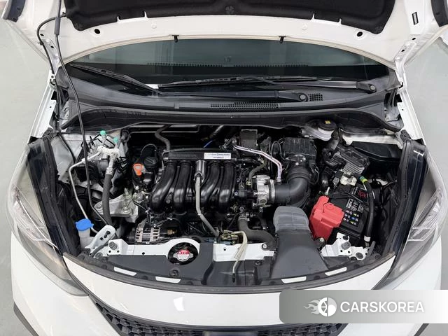 Honda Fit 2023 Белый из Китая