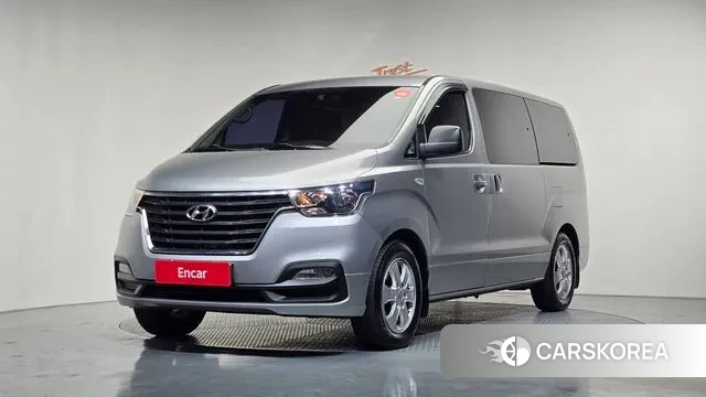 Hyundai The New Grand Starex 2018 Серебристо-серый из Кореи