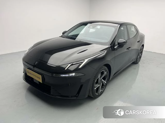 Lynk 07 EM-P 2026 Черный из Китая