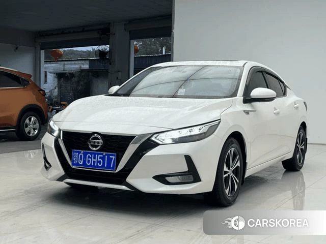 Nissan Xuan Yi 2022 Белый из Китая