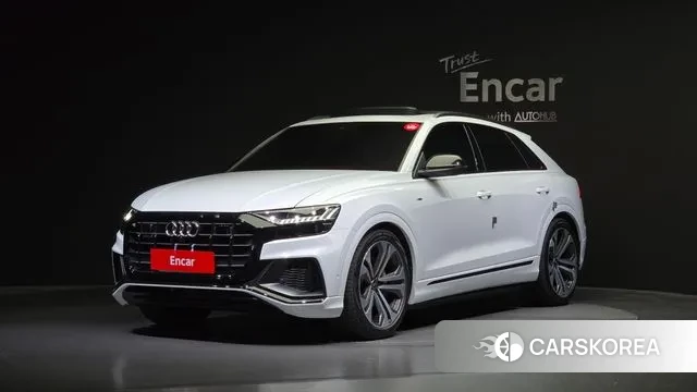 Audi Q8 (4M) 2023 Белый из Кореи