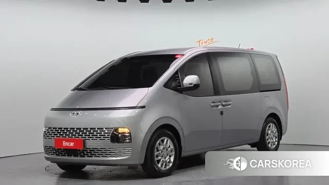 Hyundai Staria 2023 Серебристо-серый из Кореи