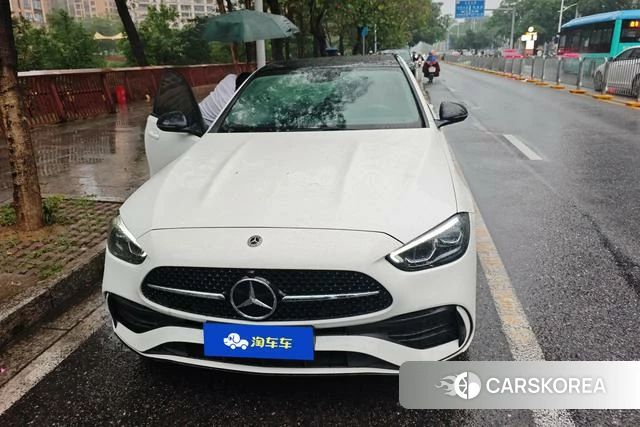 Mercedes-Benz Class C 2022 Белый из Китая