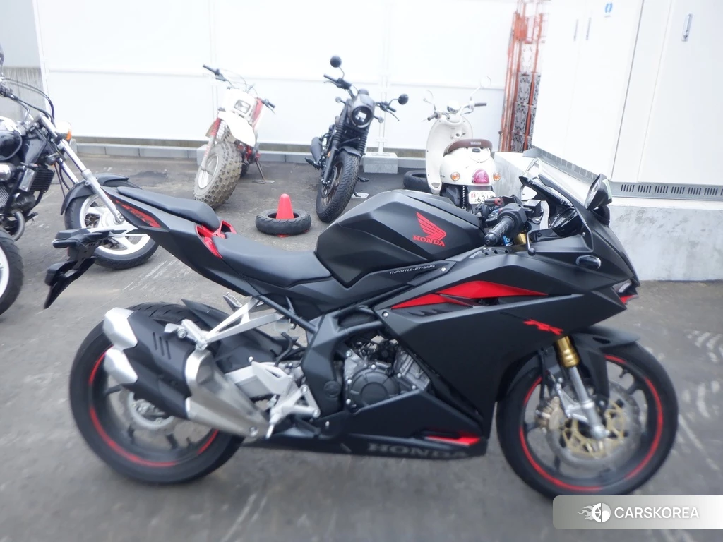 Проданный Honda CBR250RR 2017 из Японии, фото 2