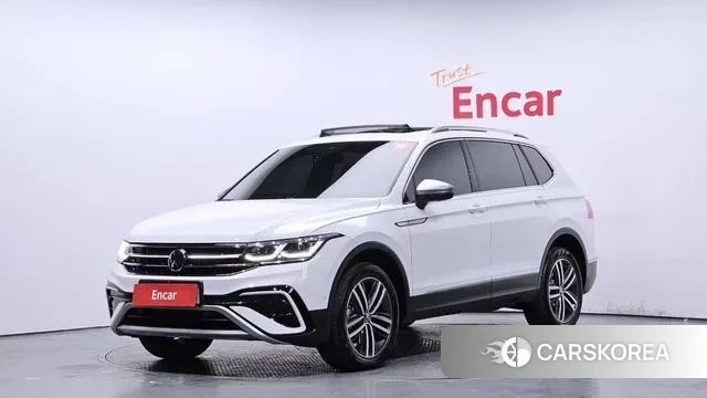 Volkswagen Tiguan Allspace 2024 Белый из Кореи