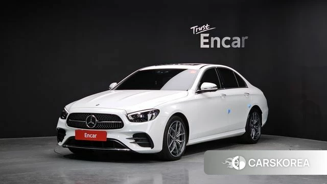 Mercedes-Benz E-Class W213 2022 Белый из Кореи
