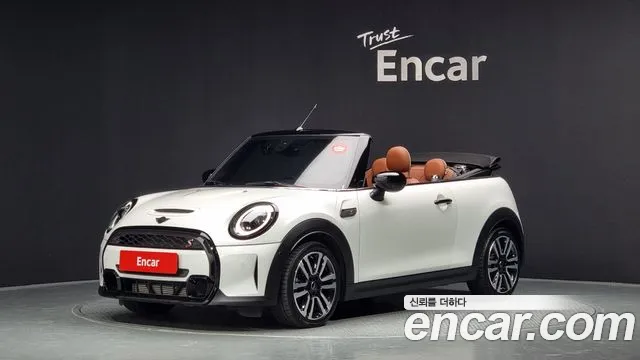 Mini Cooper S Convertible 2024 Белый из Кореи