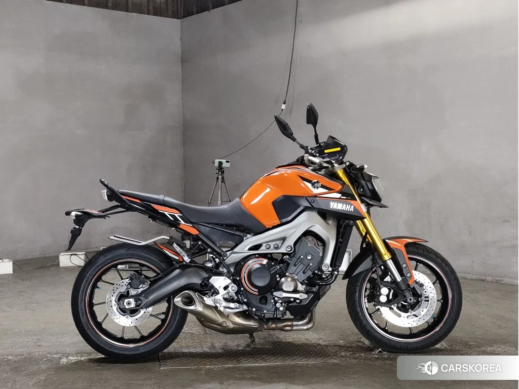 Проданный Yamaha MT-09 2014 из Японии
