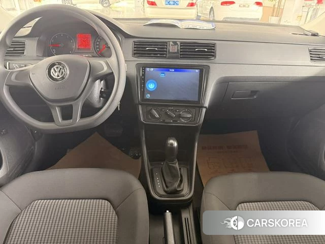 Volkswagen Santana 2022 Белый из Китая
