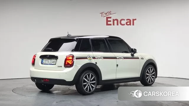 Mini Cooper 2020 Жемчужный цвет из Кореи