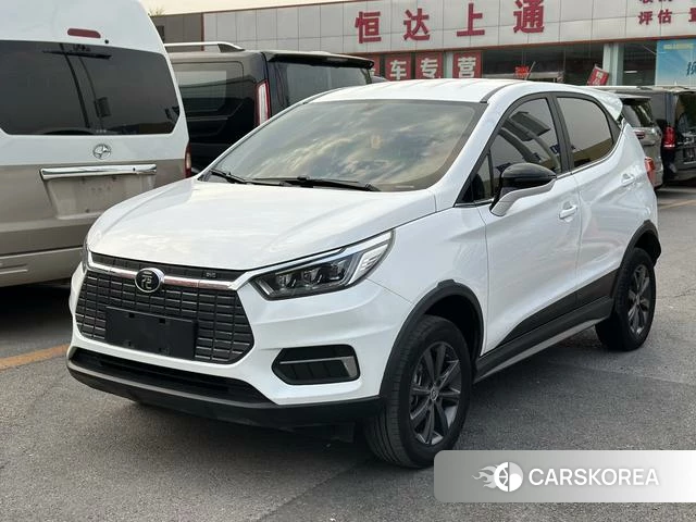 BYD Yuan EV 2020 Белый из Китая