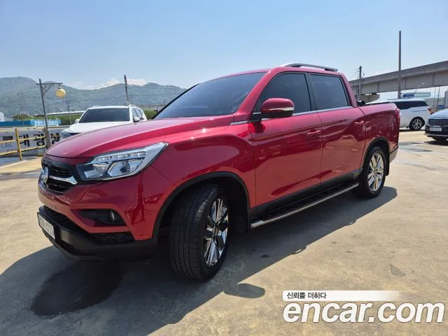 Ssangyong Rexton Sports 2018 Красный из Кореи