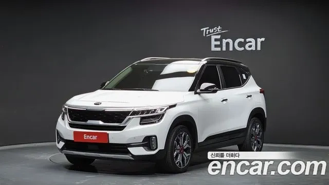 Kia Seltos 2021 Белый из Кореи