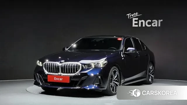 BMW 5 Series (G60) 2024 Черный из Кореи