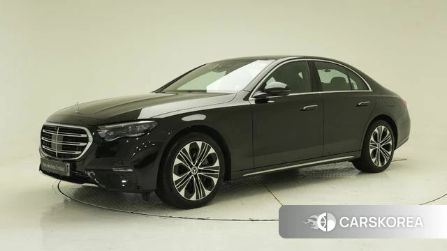 Mercedes-Benz E-Class W214 2025 Черный из Кореи