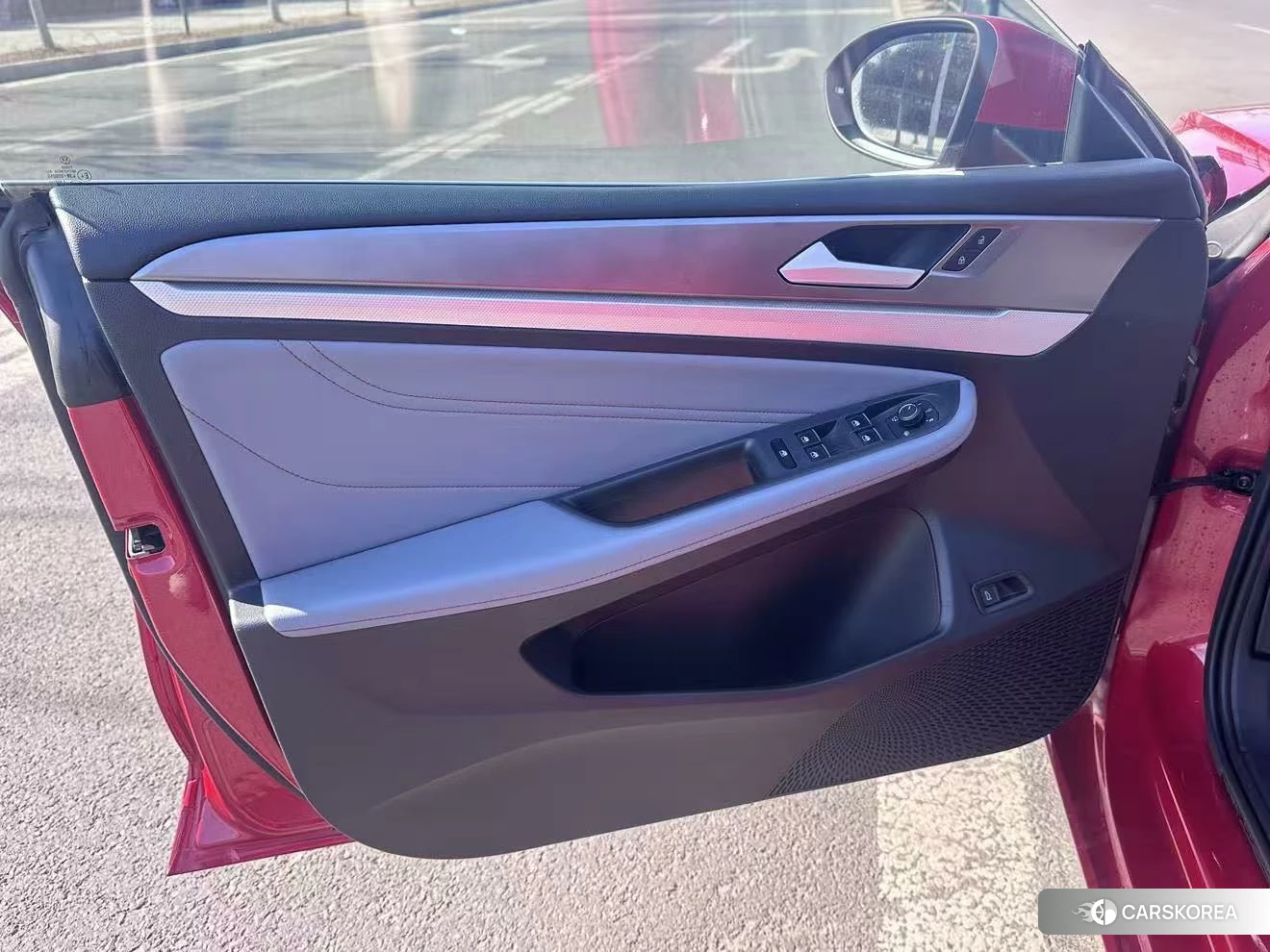 Volkswagen Lingdu 2022 Красный из Китая