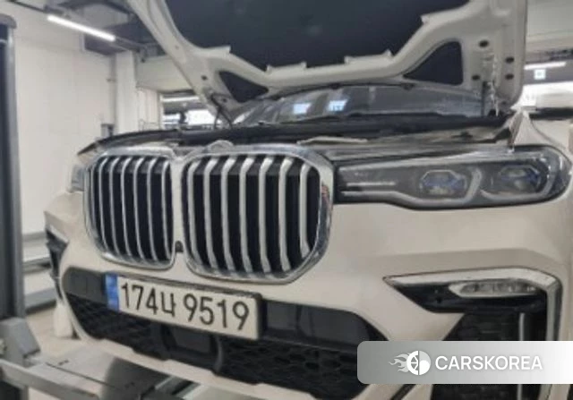 BMW X7 (G07) 2022 Белый из Кореи