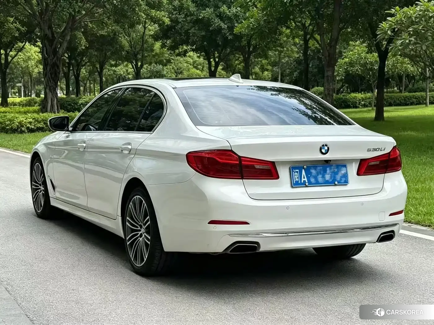 BMW 5 series 2019 Белый из Китая