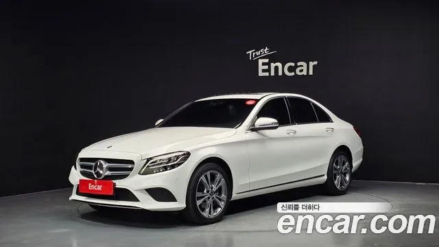 Mercedes-Benz C-Class W205 2020 Белый из Кореи