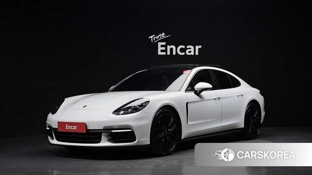 Porsche Panamera (971) 2018 Белый из Кореи