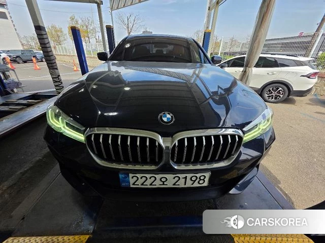 BMW 5 Series (G30) 2020 Черный из Кореи