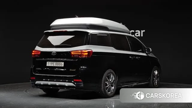Kia The New Carnival 2018 Черный из Кореи