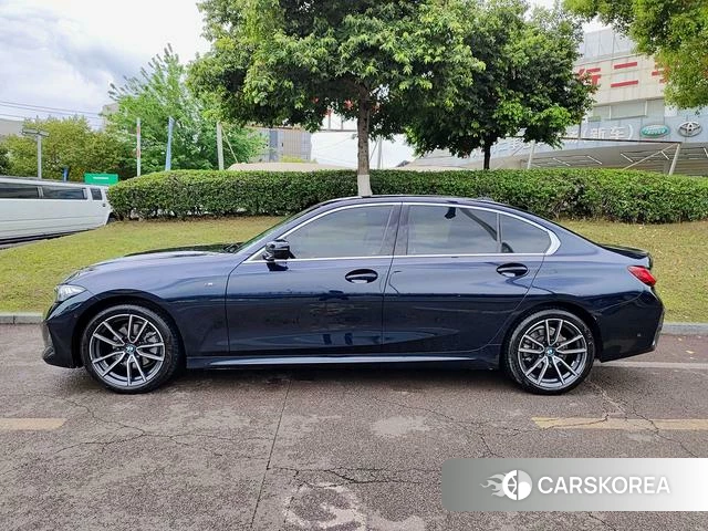 BMW 3 series 2024 Черный из Китая