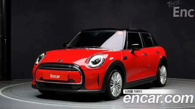 Mini Cooper 2021 Красный из Кореи