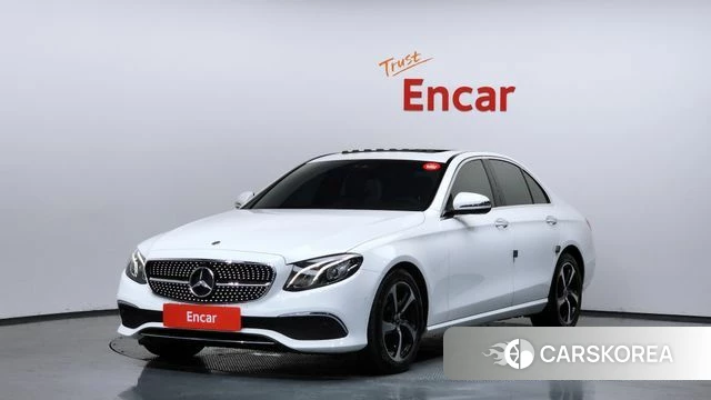 Mercedes-Benz E-Class W213 2020 Белый из Кореи