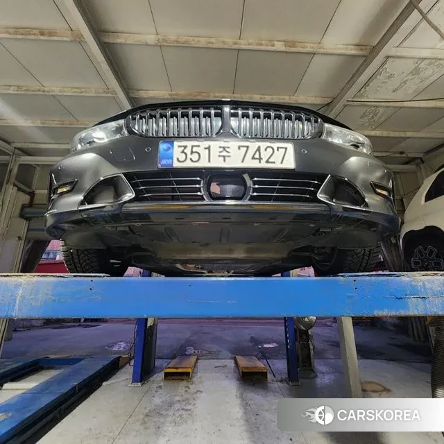 BMW 3 Series (G20) 2022 Черный из Кореи