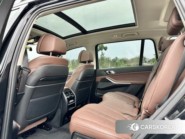 BMW X7 2022 Черный из Китая