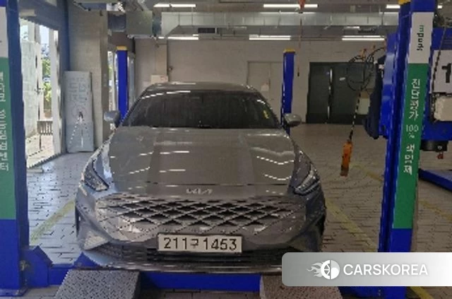 Kia K8 2022 Серебристо-серый из Кореи