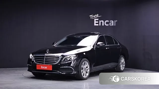 Mercedes-Benz E-Class W213 2018 Черный из Кореи