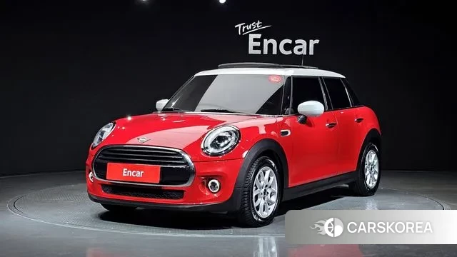 Mini Cooper 2019 Красный из Кореи
