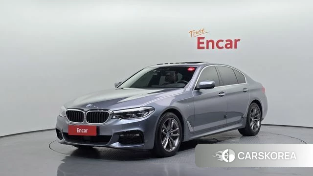 BMW 5 Series (G30) 2018 Светло-серебряный цвет из Кореи