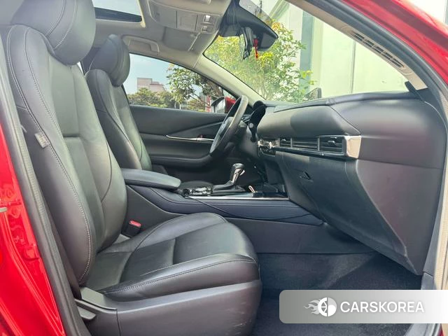 Mazda CX-30 2021 Красный из Китая