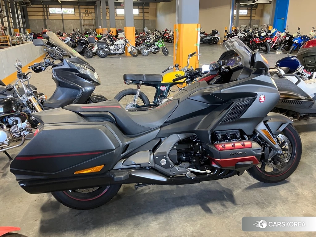 Проданный Honda GL1800 2020 из Японии