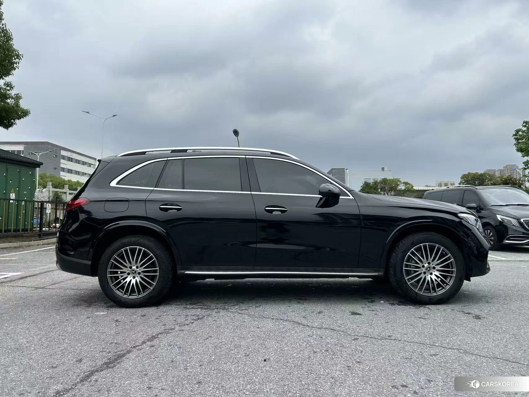 Mercedes-Benz GLC 2024 Черный из Китая
