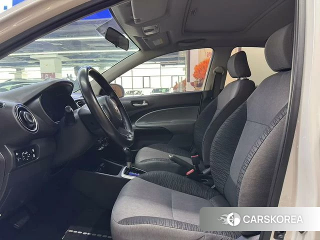 Kia Huanchi 2021 Белый из Китая