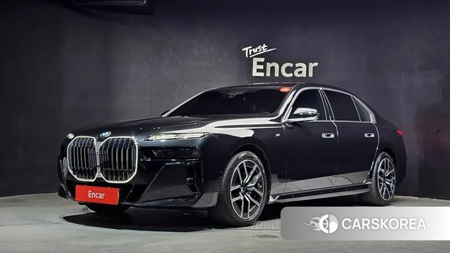 BMW 7 Series (G70) 2025 Черный из Кореи