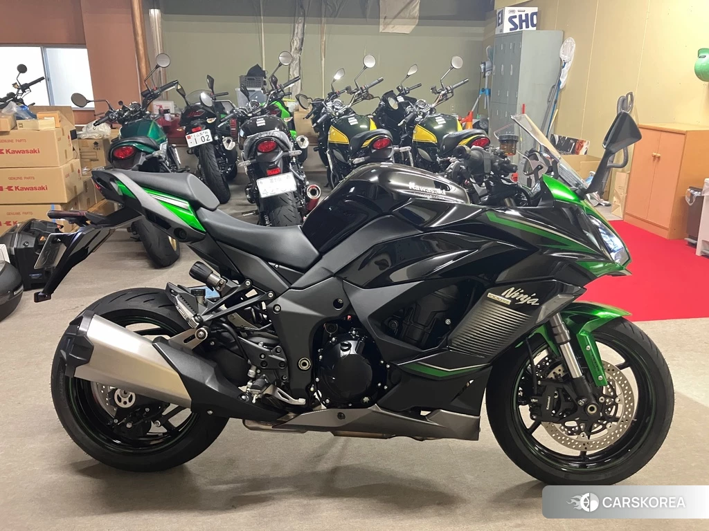 Проданный Kawasaki NINJA 1000 SX 2023 из Японии