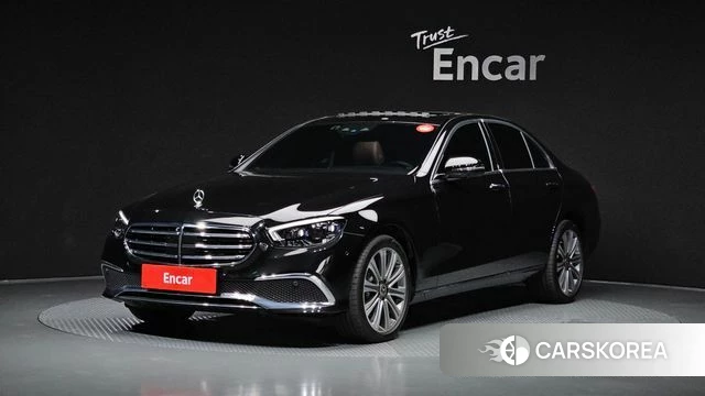 Mercedes-Benz E-Class W213 2023 Черный из Кореи