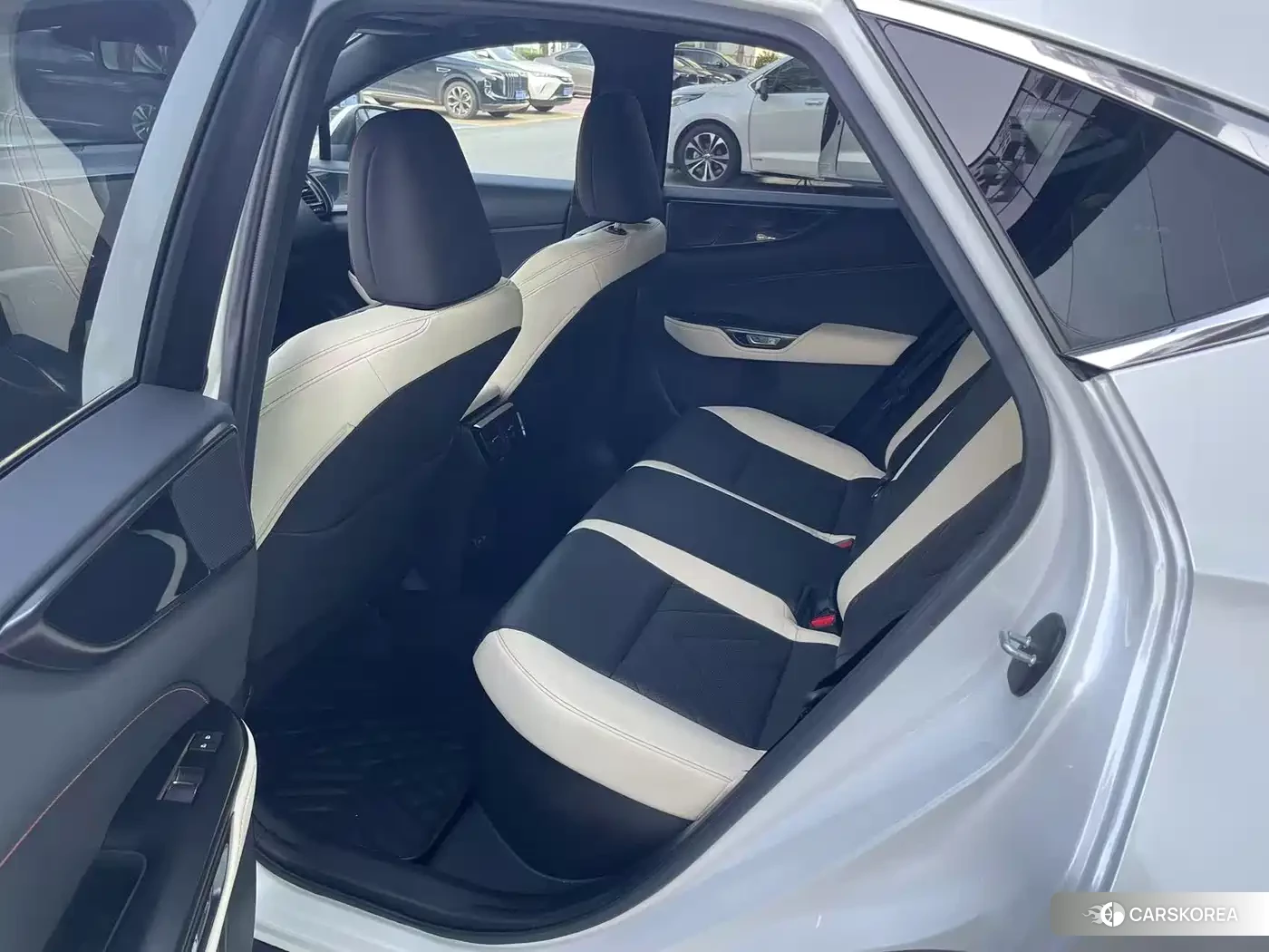 Lexus NX New Energy 2022 Белый из Китая