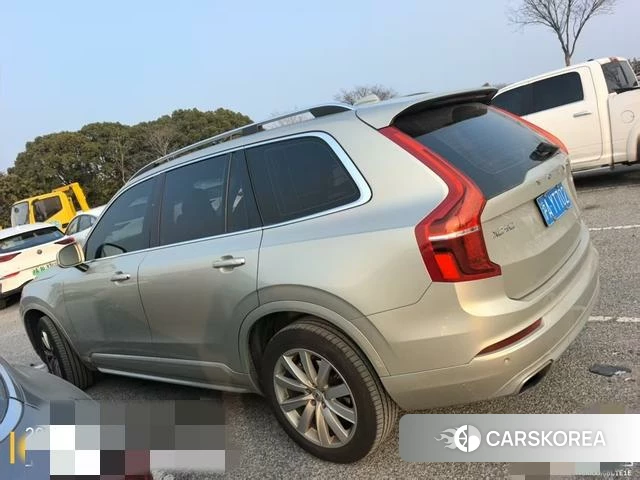 Volvo XC90 2018 Шампань из Китая