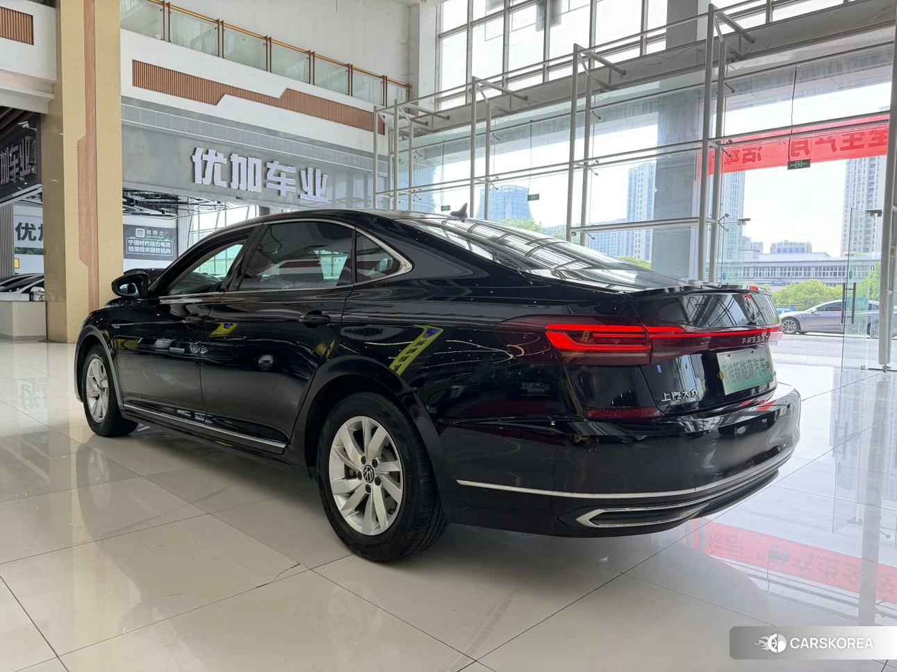 Volkswagen Passat PHEV 2021 Черный из Китая