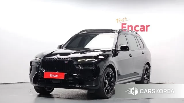 BMW X7 (G07) 2022 Черный из Кореи